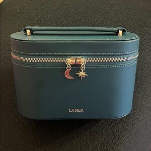 NWT La Mer Emerald Green Celestial Vanity Skincare / Jewelry Carrying Case